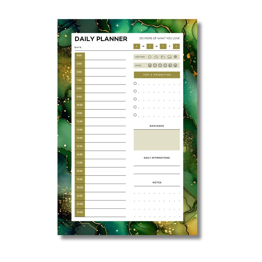 Lucky Desktop Daily Planner • 6 x 9"