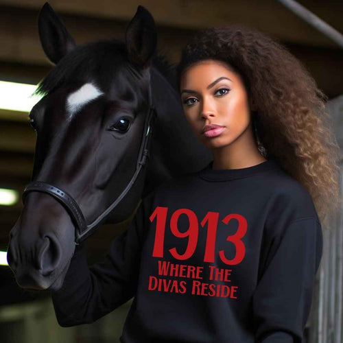 1913 Where the Divas Reside Unisex Sweatshirt Black Sweater