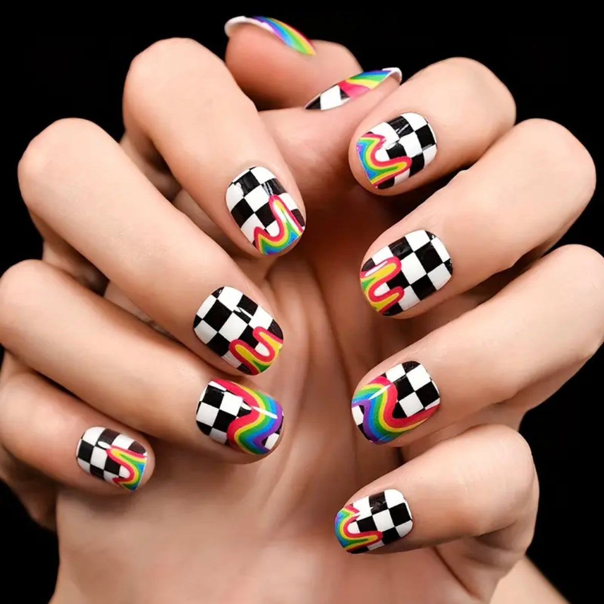 Speed Chic • Rainbow Nails • Press-on Nails